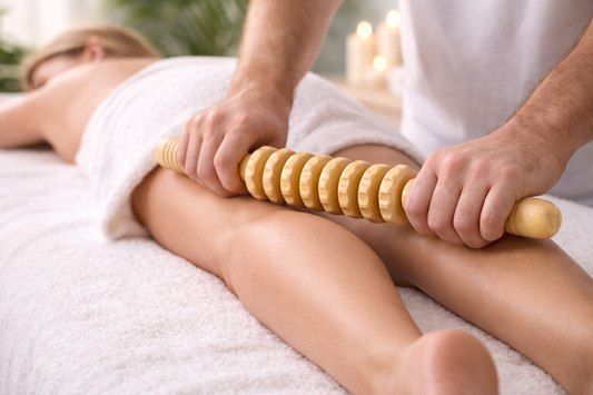 Massage-Roller aus Holz – löst Verspannungen & fördert die Durchblutung sofort | Celessé