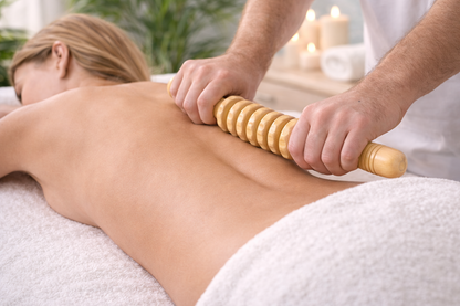 Massage-Roller aus Holz – löst Verspannungen & fördert die Durchblutung sofort | Celessé